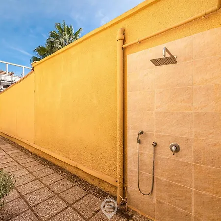 Apartment Beachside Poetto Getaway